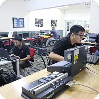 Siemens PLC training classroom session