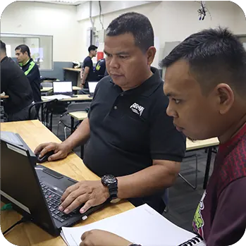 Siemens PLC training classroom session
