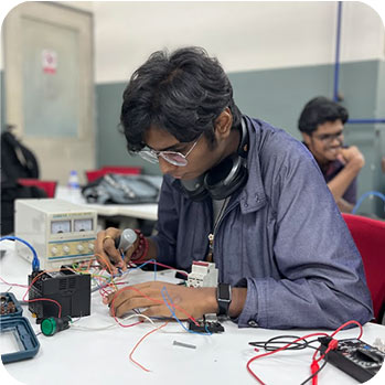 Siemens PLC training classroom session